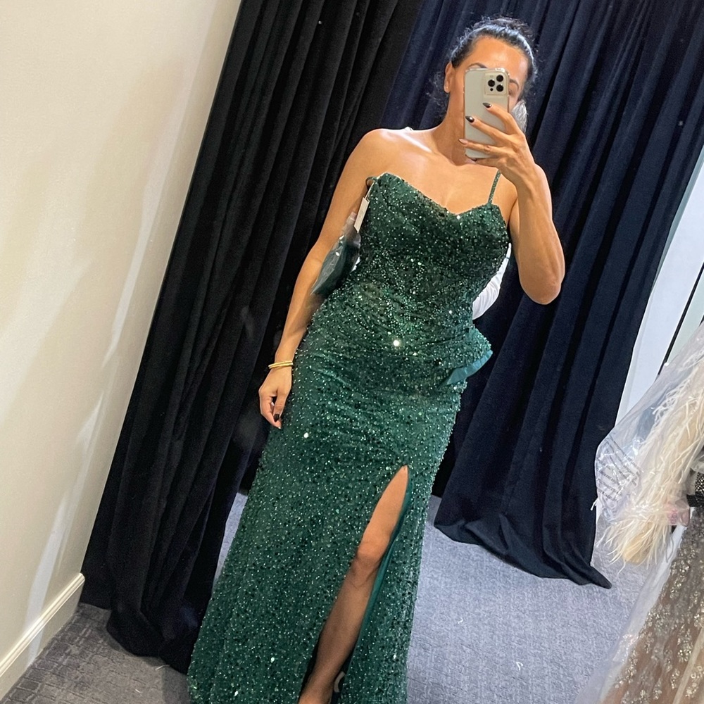 Stunning green Catwalk Couture long dress - 50177
